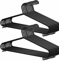 10PK PLASTIC HANGERS SET (48)
